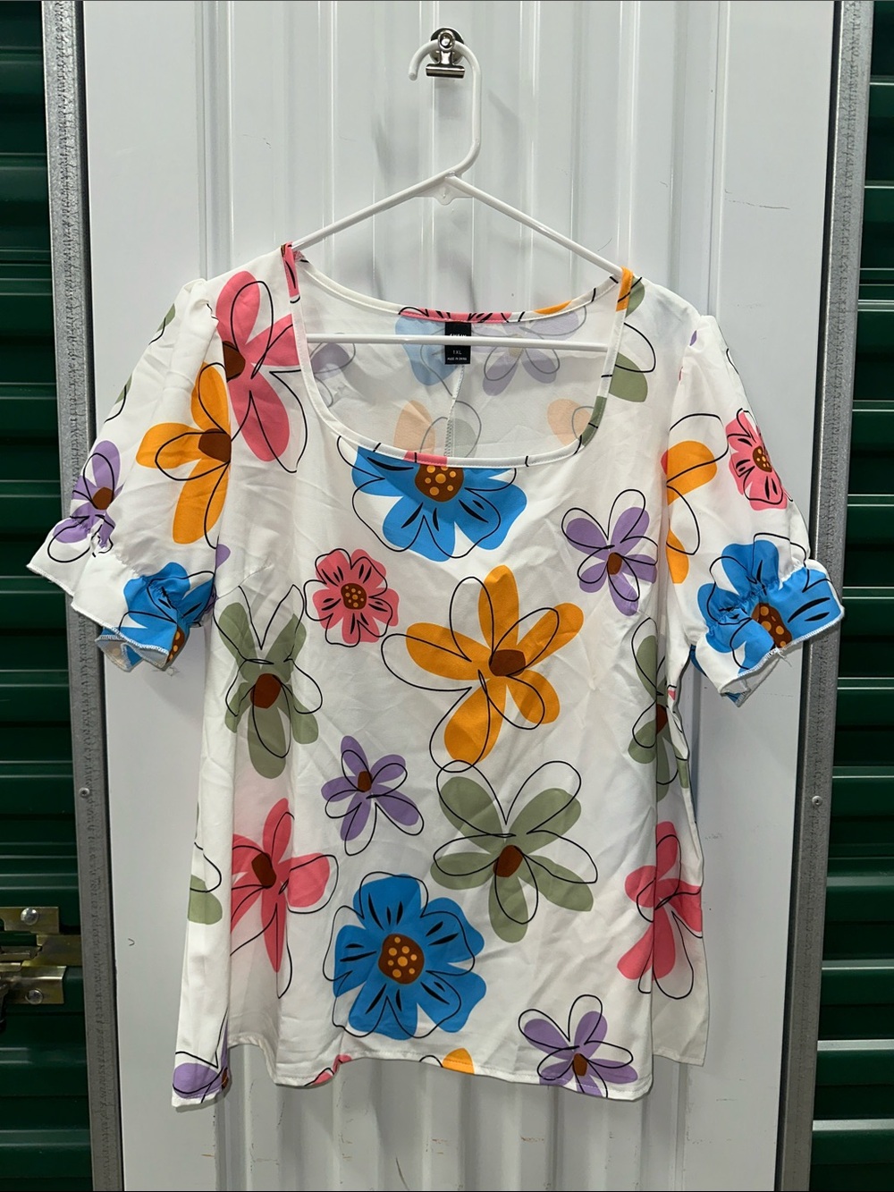 SHEIN White Scoop Neck Top with Bright Multicolor Floral Print